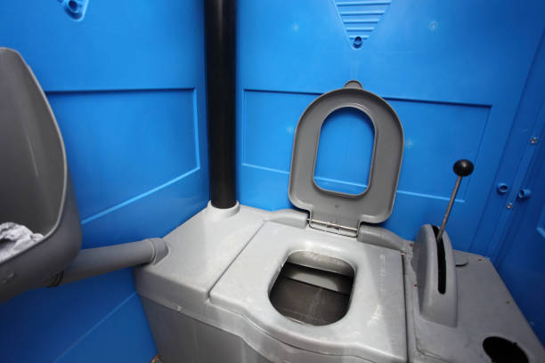 Best Portable restroom trailer rental  in Pecatonica, IL